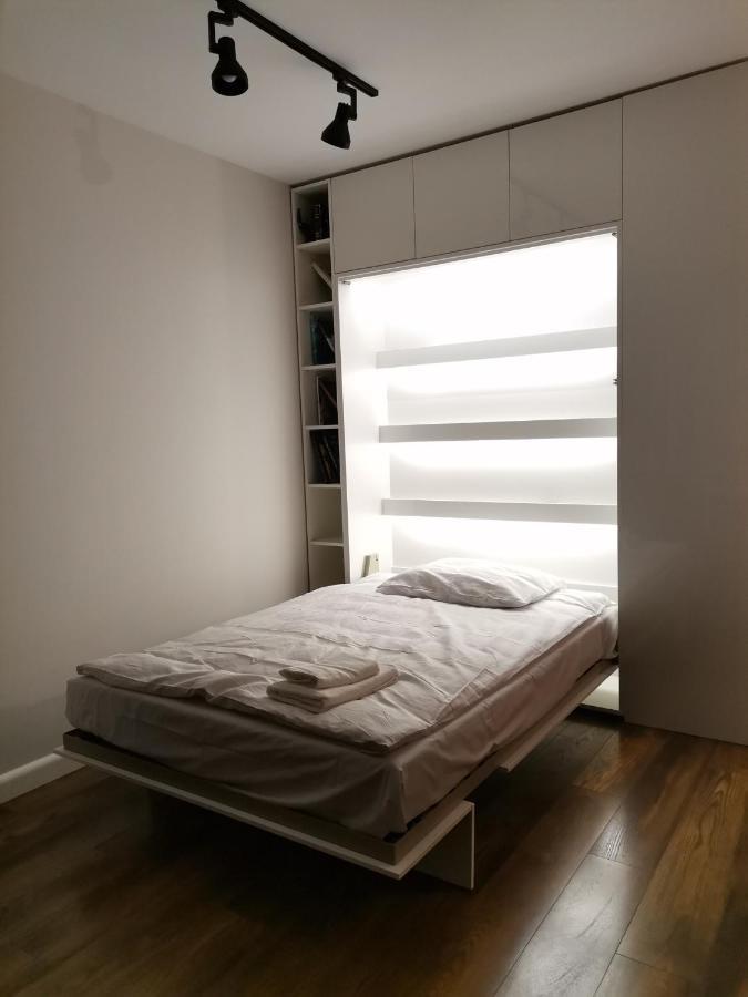 ワルシャワNowoczesny Apartament Z Widokiemアパートメント エクステリア 写真